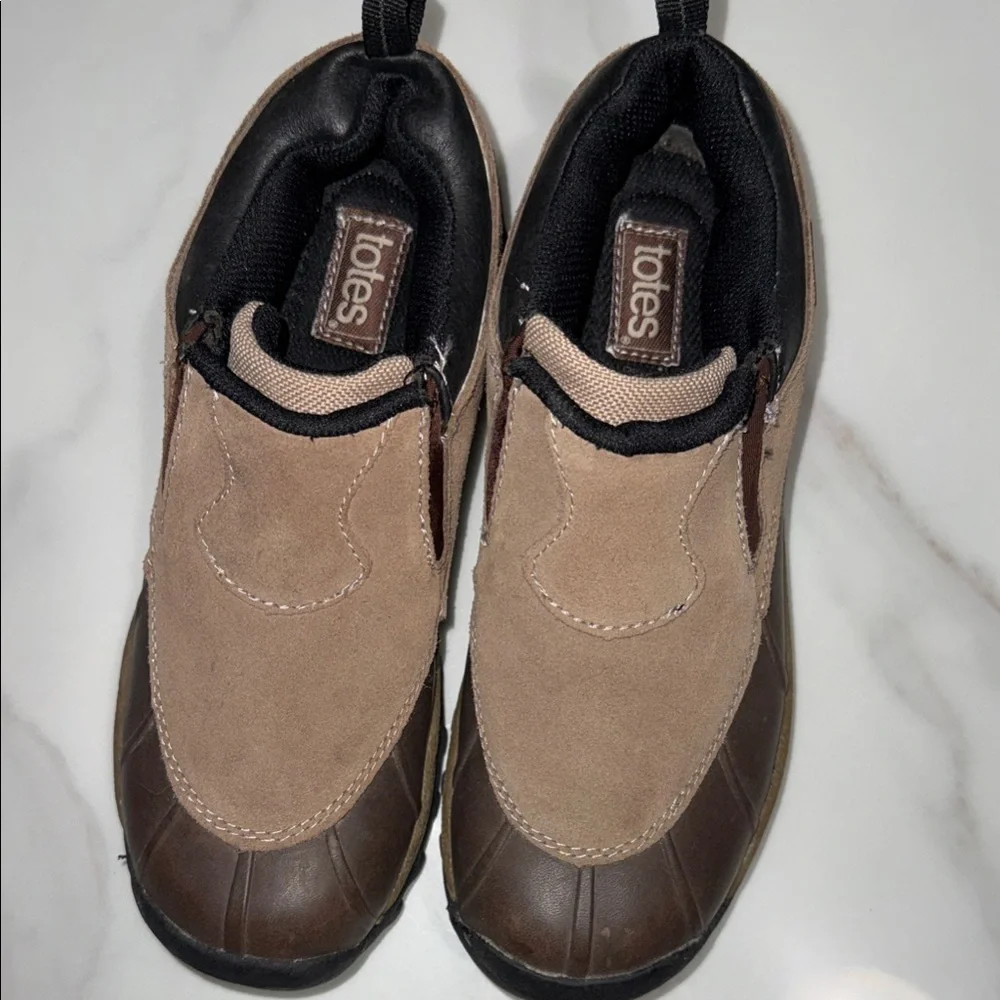 Totes Brown and Tan Women's Shoes